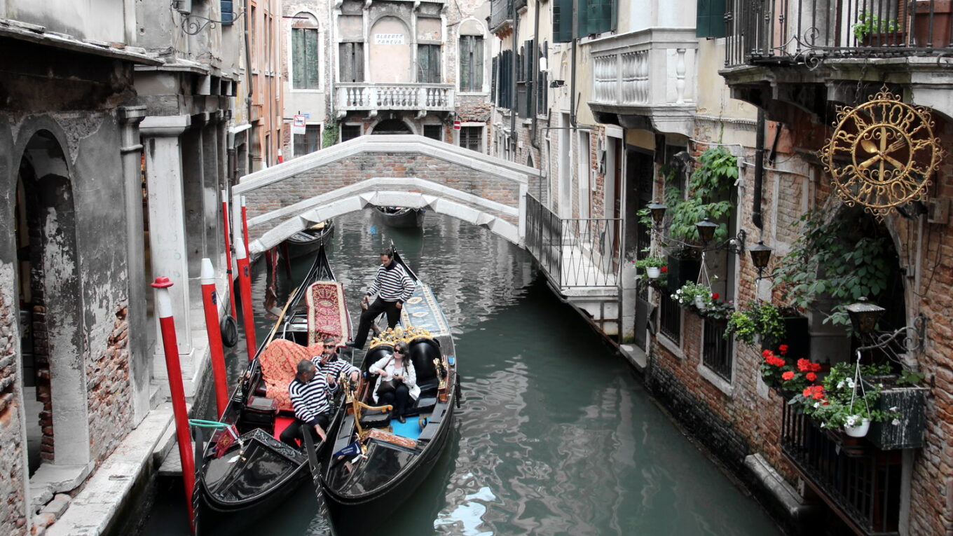 Тревел-фотографія